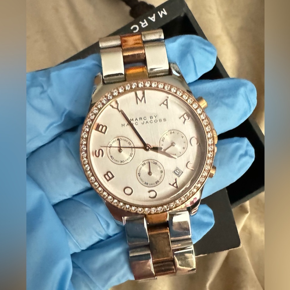 Marc Jacobs Watch used good condition